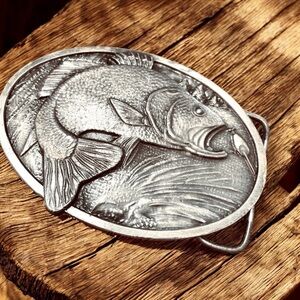 Vintage Collectors.Bergamot Brass Works Belt Buckle 1977 3D Bass Gray Bergamot